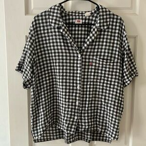 Levi’s Nia Short Sleeve camp shirt